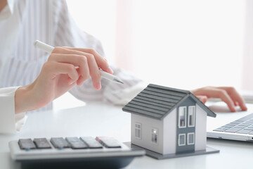 La clause de résiliation de plein droit d’un crédit immobilier peut être abusive